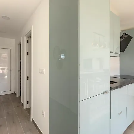 Chic & Stylish Near Yumbo Плайя-дель-Инглес