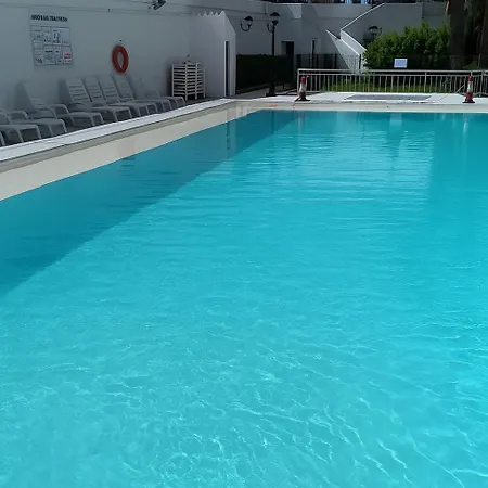 Chic & Stylish Near Yumbo